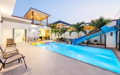 Mind Pool Villa Cha-Am